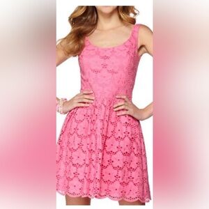 Like New Lilly Pulitzer Calhoun Pink Eyelet Dress Size 00